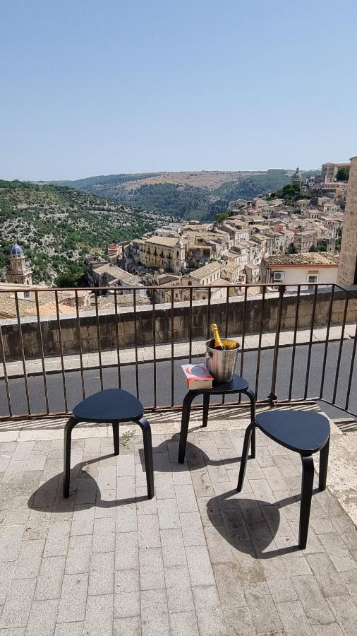 Ferienwohnung Super Giu Ragusa Exterior foto