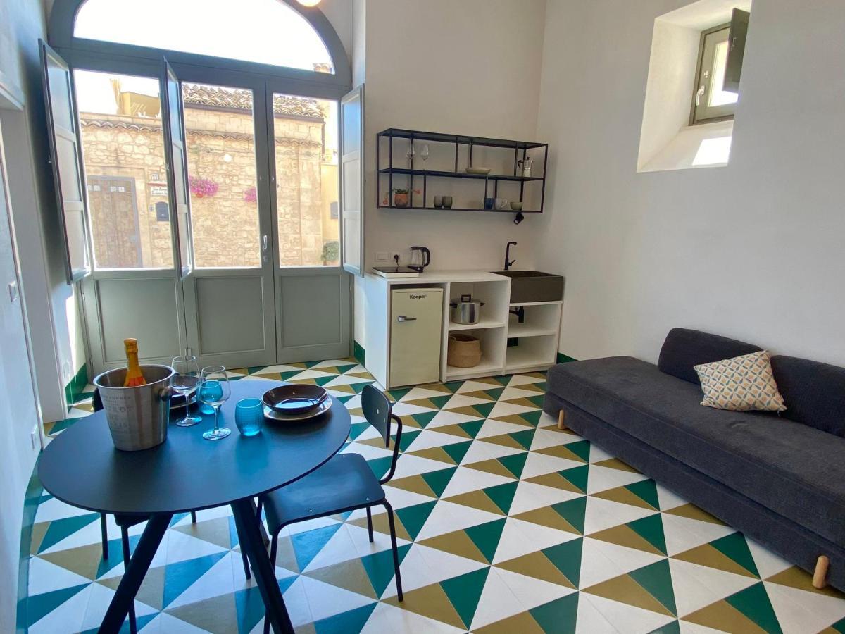 Ferienwohnung Super Giu Ragusa Exterior foto