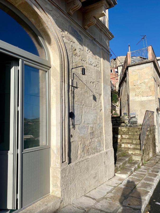 Ferienwohnung Super Giu Ragusa Exterior foto
